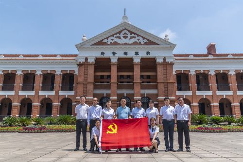 参观辛亥革命纪念馆党建活动