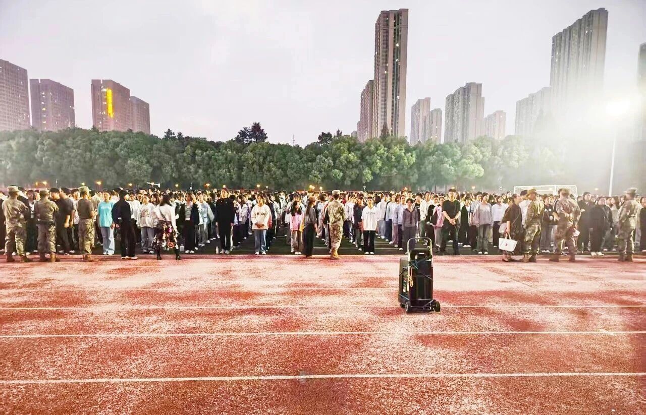 以练为战强技能！鑫连鑫物业守护校园消防安全防线